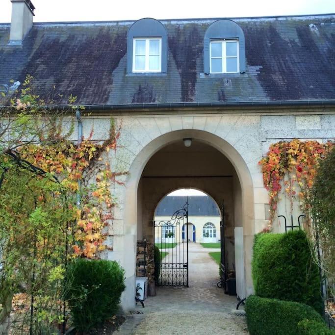 Charming Romantic Tower In Chateau Estate Ocquerre المظهر الخارجي الصورة